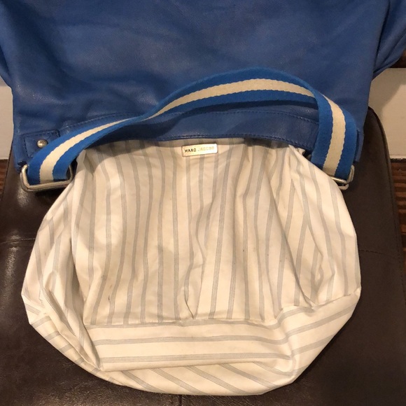 MARC JACOBS Blue Striped Crossbody Strap Pinstriped Interior Blue Leather Bag - Picture 17 of 17